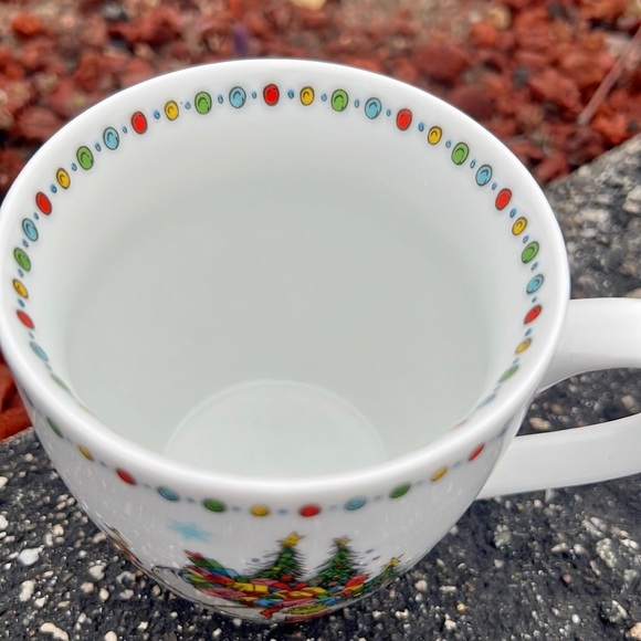 Christmas Dr.Seuss THE GRINCH Mug - Picture 3 of 3